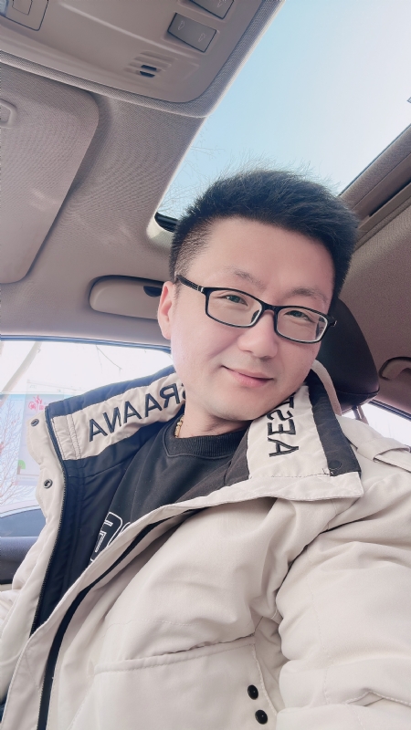 不离不弃的第二张照片--邢台相亲服务中心