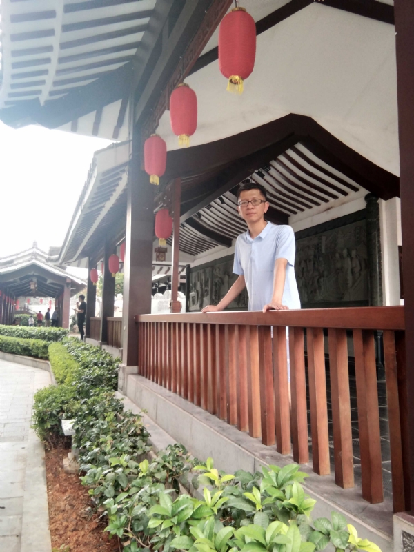 lijian的第一张照片--邢台相亲服务中心