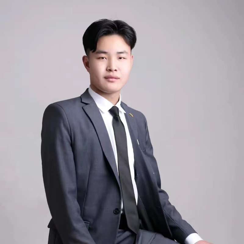 孤独的狼的第一张照片--邢台相亲服务中心