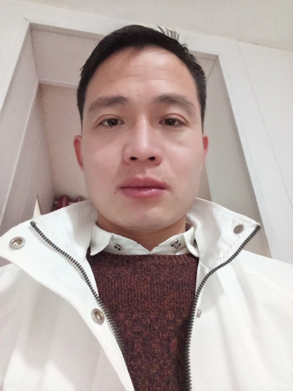 忧伤还是快乐的第一张照片--邢台相亲服务中心