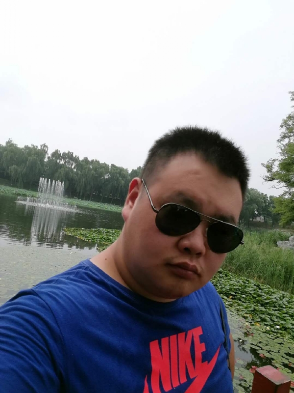 石头的第一张照片--邢台相亲服务中心