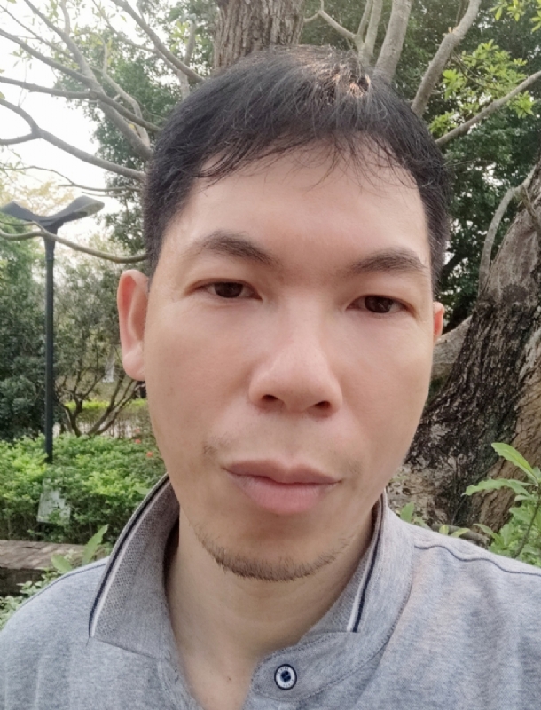 漂浮的云的第一张照片--邢台相亲服务中心