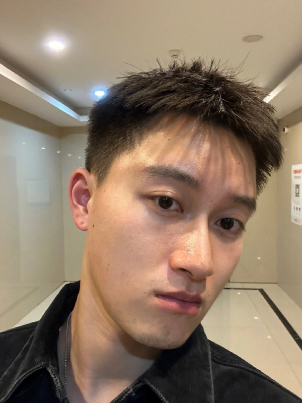 月光之下的第一张照片--邢台相亲服务中心