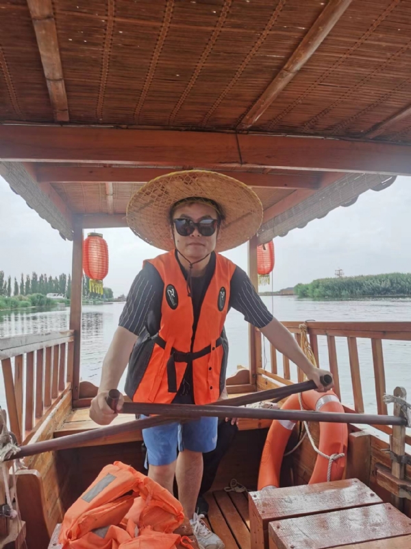 小龙虾的第二张照片--邢台相亲服务中心