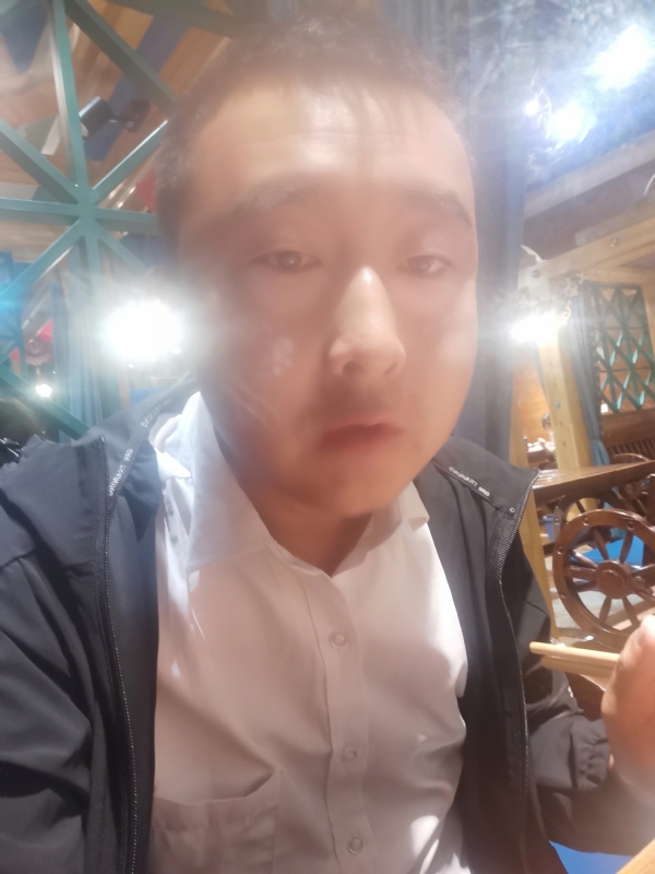 赵辉的第三张照片--邢台相亲服务中心