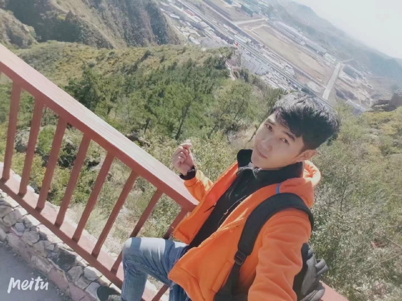 小啊鹏的第一张照片--邢台相亲服务中心