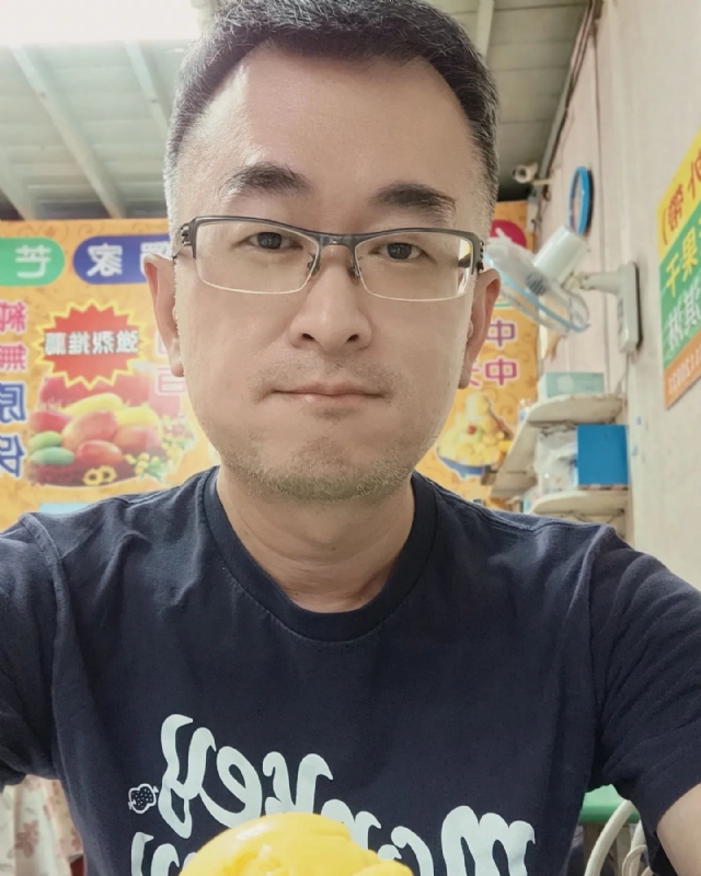 感感的第一张照片--邢台相亲服务中心