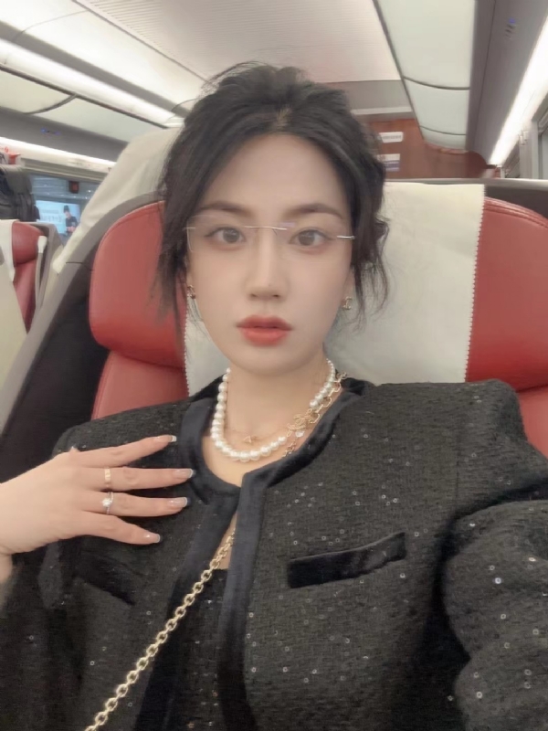 Alma的第三张照片--邢台相亲服务中心