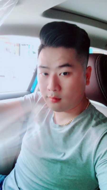 爱吃冰西瓜的猪的第一张照片--邢台相亲服务中心