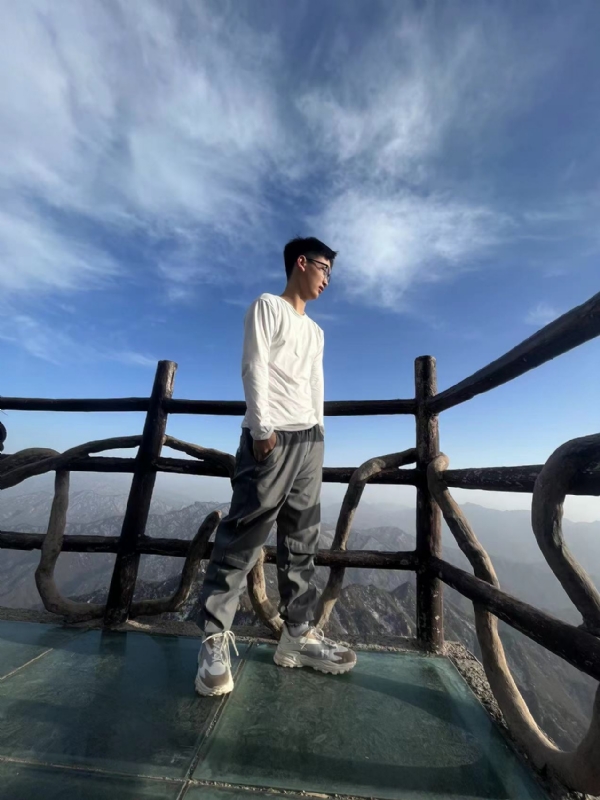 怜ぁ熙的第一张照片--邢台相亲服务中心