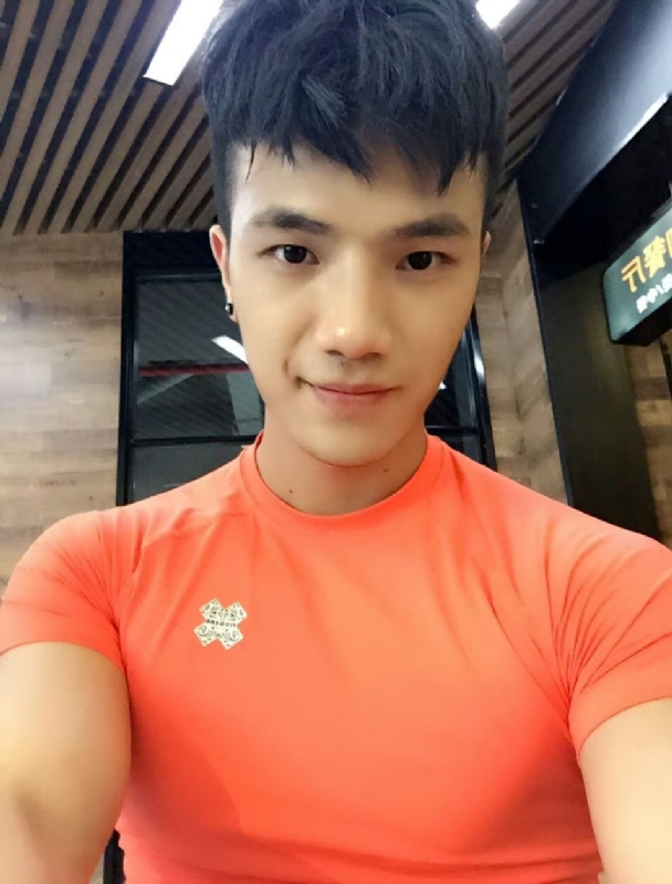 航航的第一张照片--邢台相亲服务中心