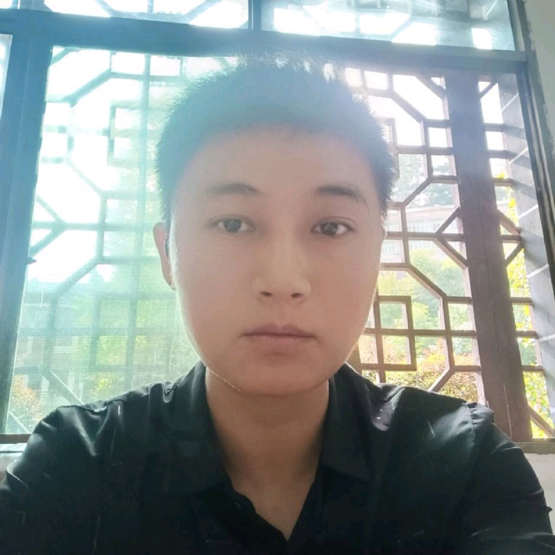 枫叶的第一张照片--邢台相亲服务中心