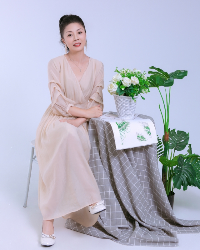 Anna的第一张照片--邢台相亲服务中心