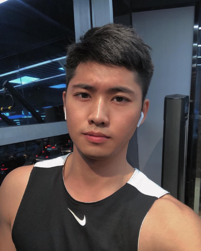 林毅的第一张照片--邢台相亲服务中心