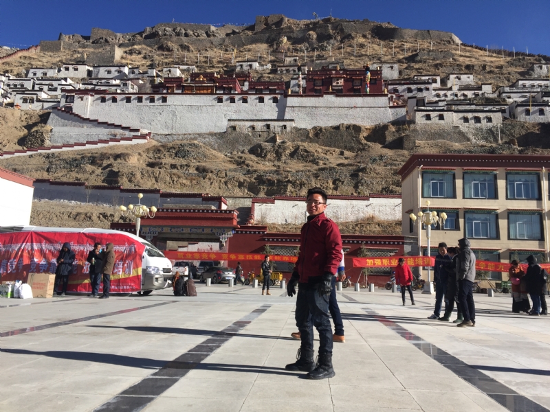 转身的第七张照片--邢台相亲服务中心