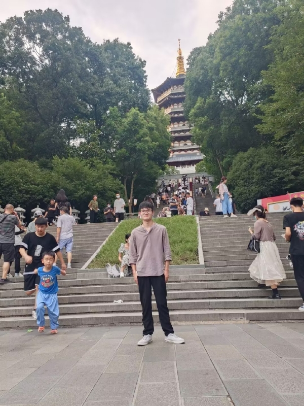 阳光男孩的第二张照片--邢台相亲服务中心