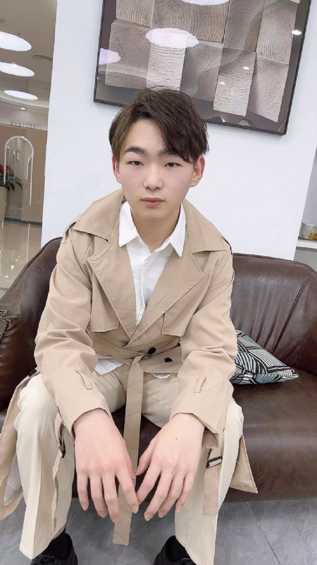 啊哲的第一张照片--邢台相亲服务中心