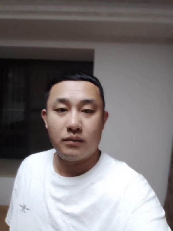 魔尊的第一张照片--邢台相亲服务中心