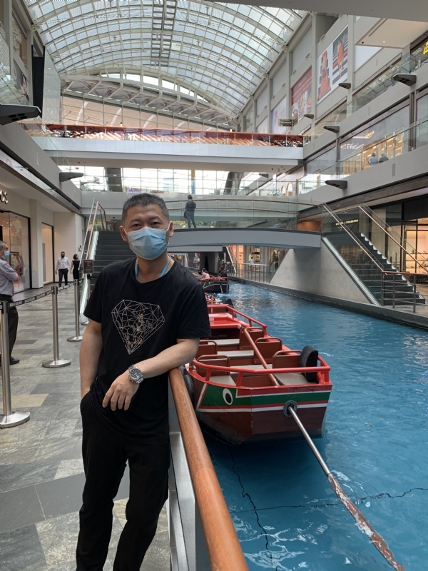 冬天的第一张照片--邢台相亲服务中心