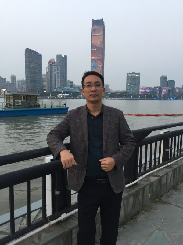 风月无边的第一张照片--邢台相亲服务中心