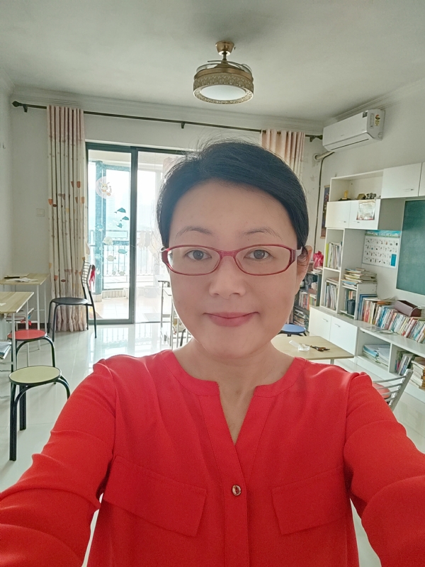 丽华的第二张照片--邢台相亲服务中心