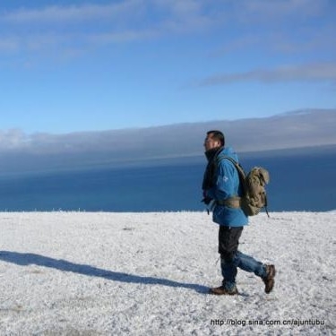 不悔的第一张照片--邢台相亲服务中心