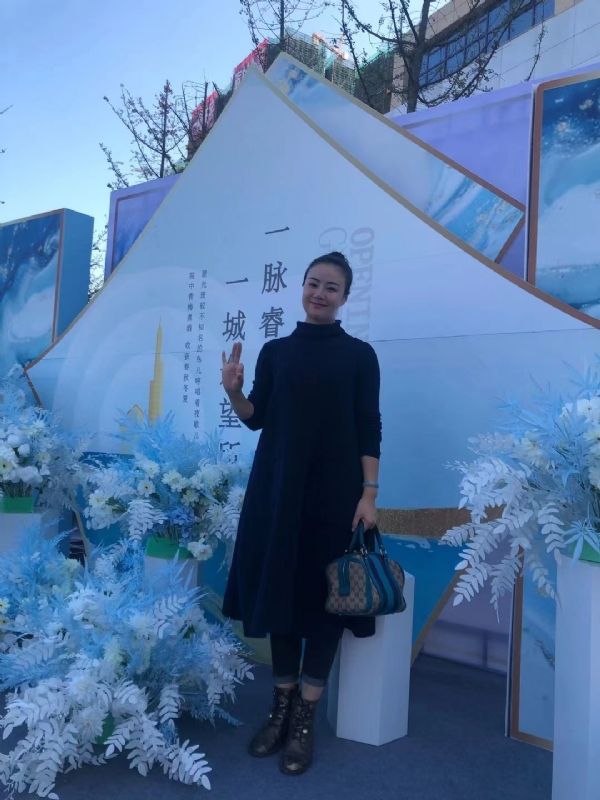 英子的第一张照片--邢台相亲服务中心