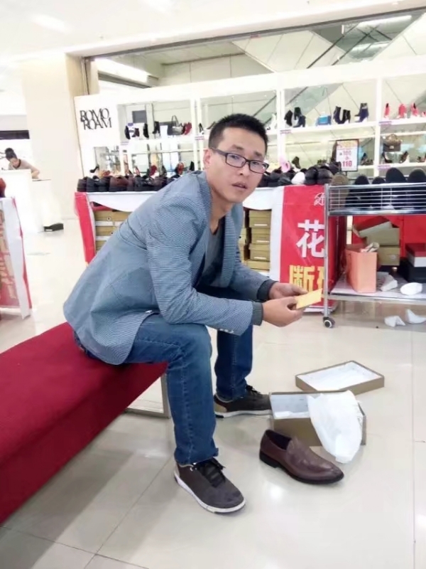 借我你的手的第一张照片--邢台相亲服务中心