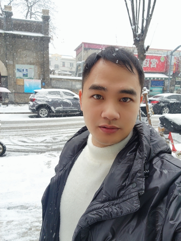 寻找合适伴侣的第一张照片--邢台相亲服务中心