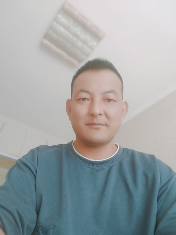 凯哥的第一张照片--邢台相亲服务中心