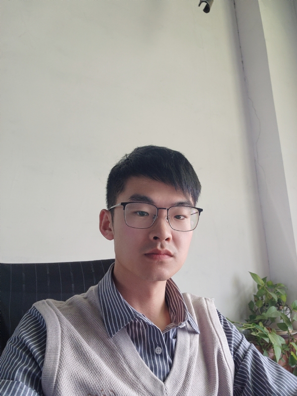 琉璃的第一张照片--邢台相亲服务中心