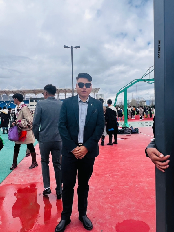 脸皮暴的第一张照片--邢台相亲服务中心