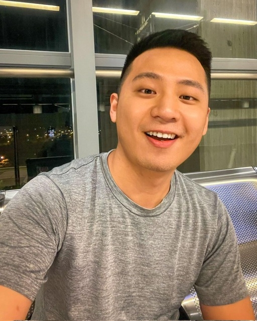 孤獨的男人的第三张照片--邢台相亲服务中心