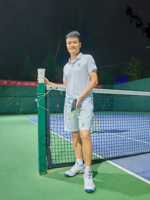 网球罗的第五张照片--邢台相亲服务中心