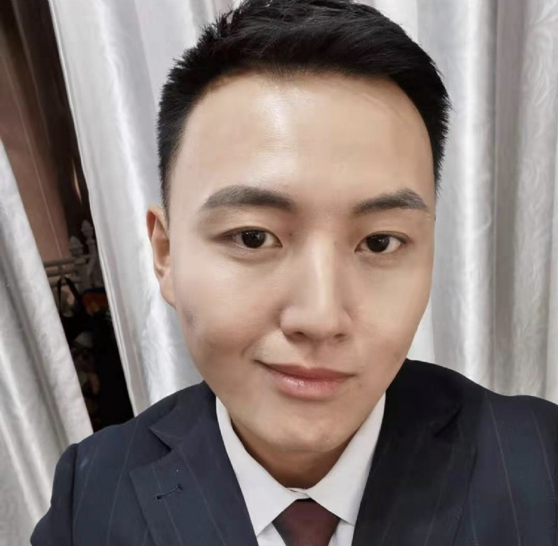 英俊潇洒的第二张照片--邢台相亲服务中心