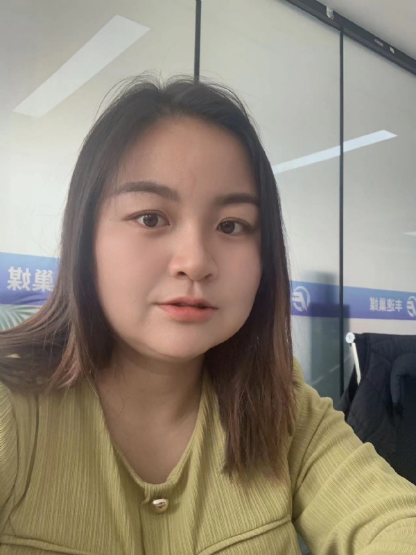 唐秋满的第一张照片--邢台相亲服务中心