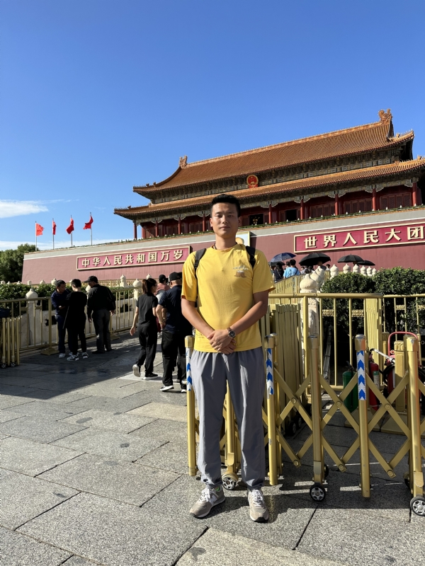 莫过于的第一张照片--邢台相亲服务中心