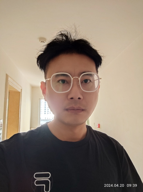 信带小李的第一张照片--邢台相亲服务中心