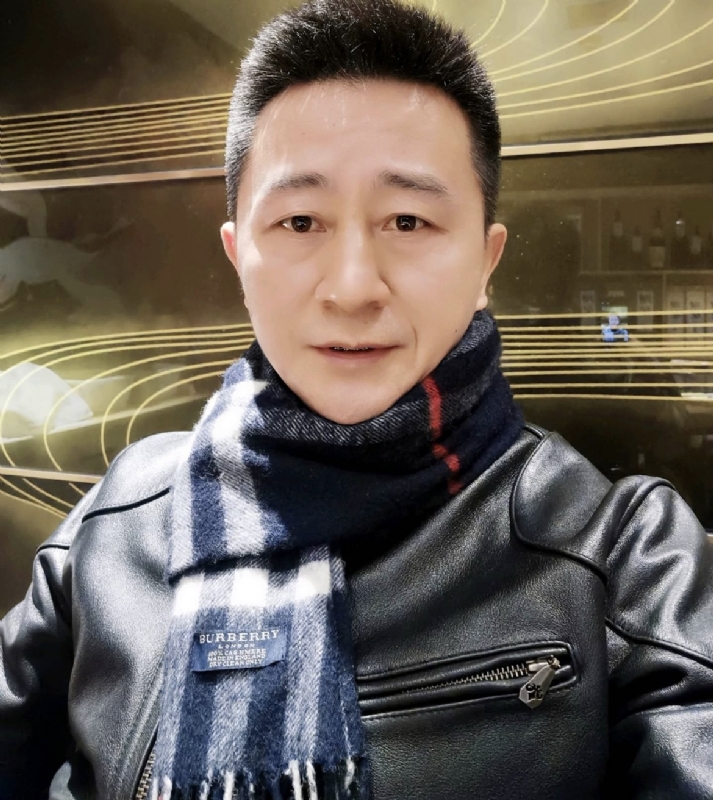 情到深处的第一张照片--邢台相亲服务中心