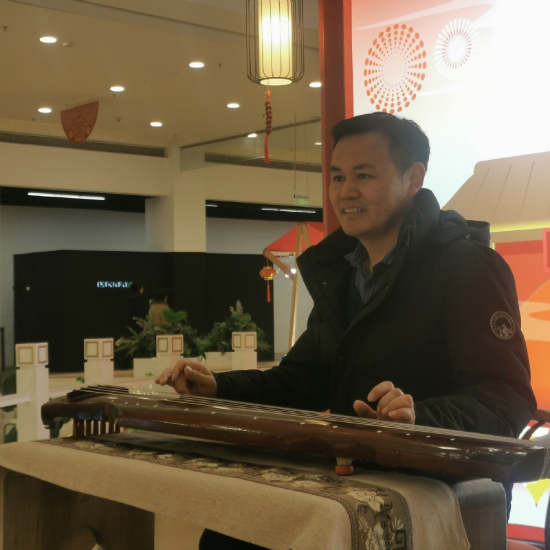 寻觅有缘人的第一张照片--邢台相亲服务中心