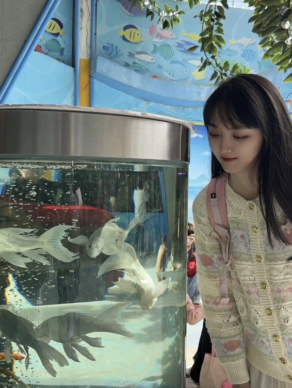 yiyi的第三张照片--邢台相亲服务中心