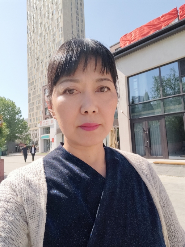 天山雪莲的第一张照片--邢台相亲服务中心