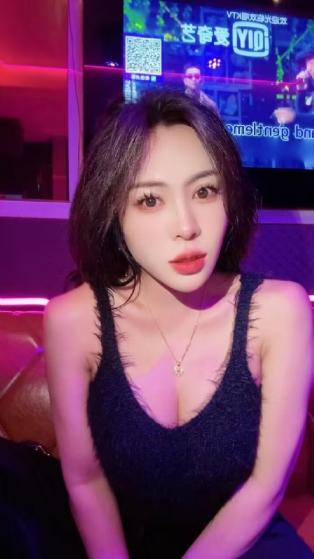 素素可月的第一张照片--邢台相亲服务中心