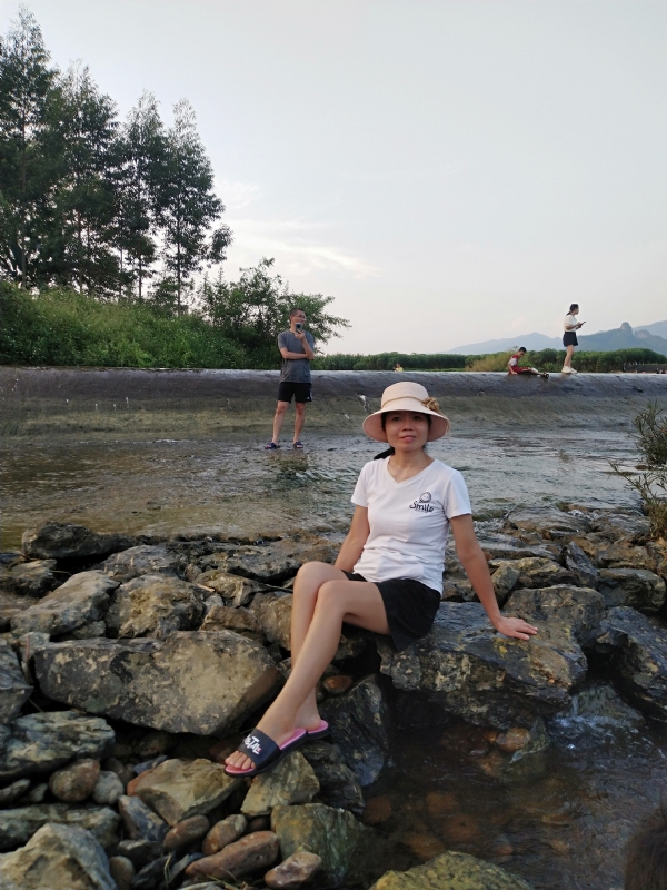 雪儿的第一张照片--邢台相亲服务中心