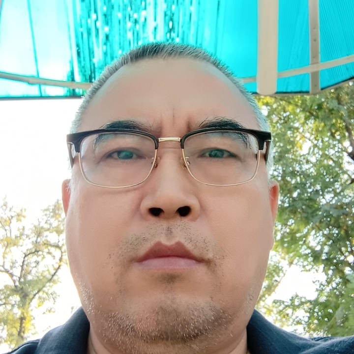 绿萝的第一张照片--邢台相亲服务中心