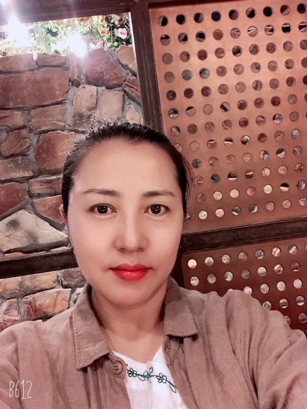 雲雲的第一张照片--邢台相亲服务中心