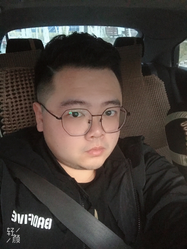 欢笑的第一张照片--邢台相亲服务中心