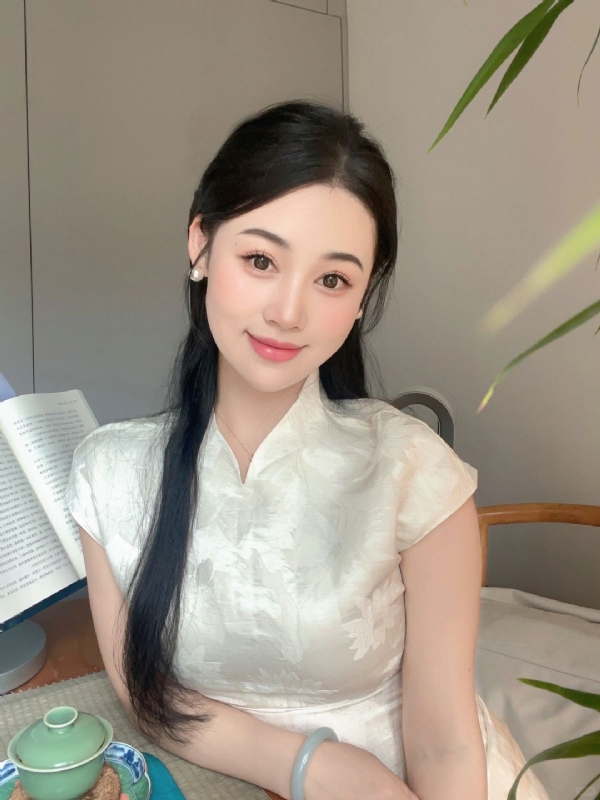 小慧的第一张照片--邢台相亲服务中心