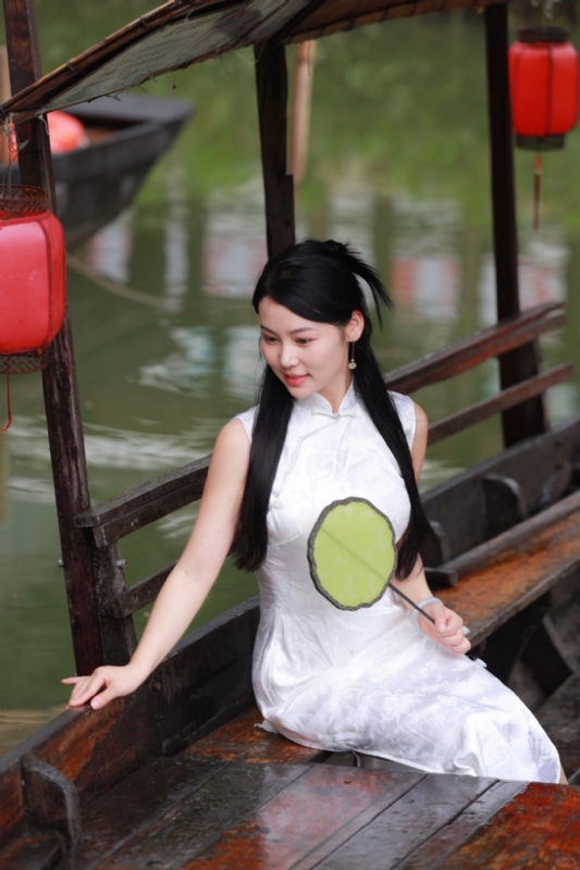 小慧的第二张照片--邢台相亲服务中心