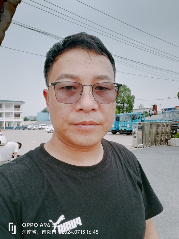 楚辞的第二张照片--邢台相亲服务中心